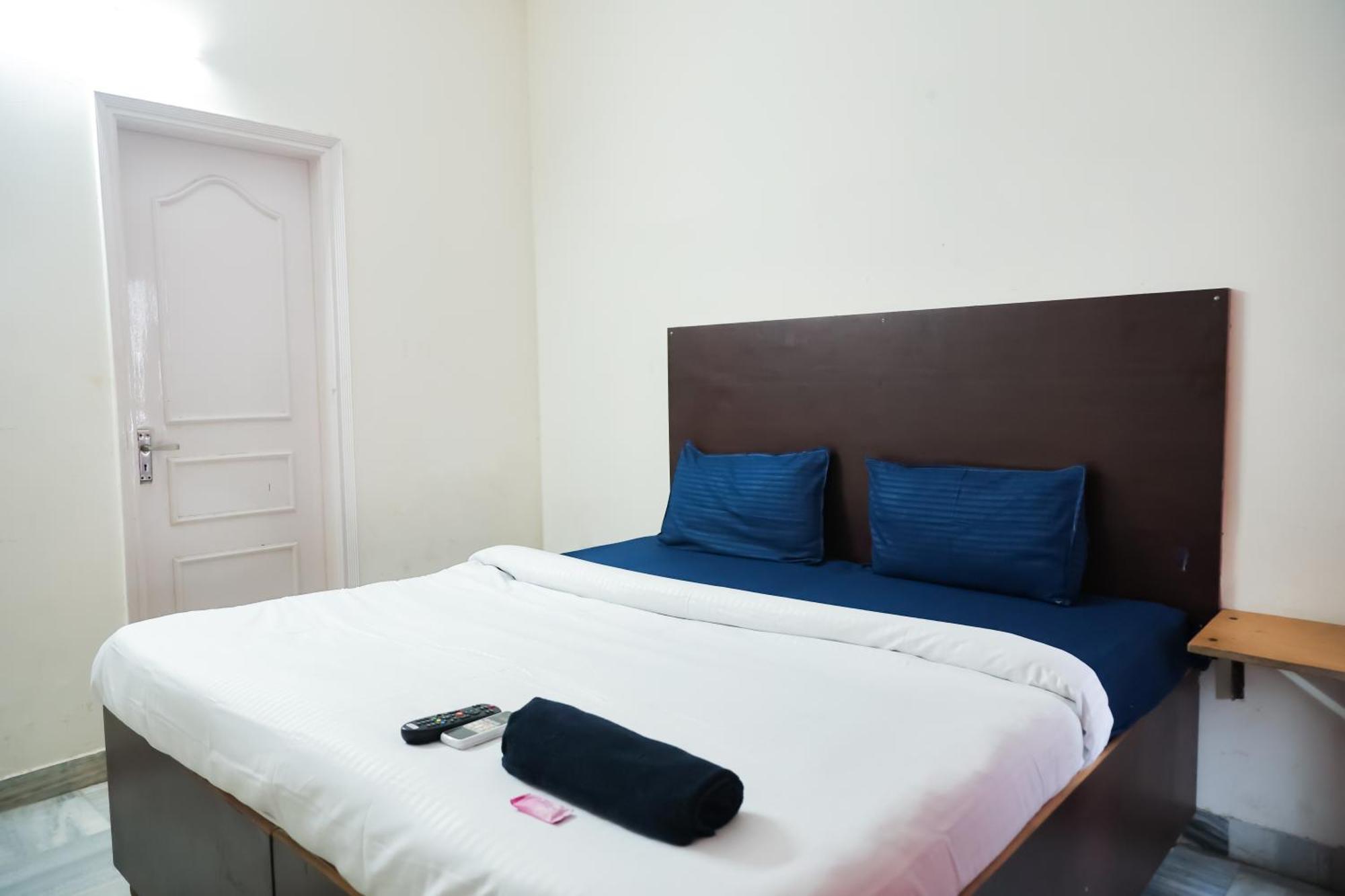 Hotel Green Villa - Near Anand Vihar Station Nuova Delhi Esterno foto