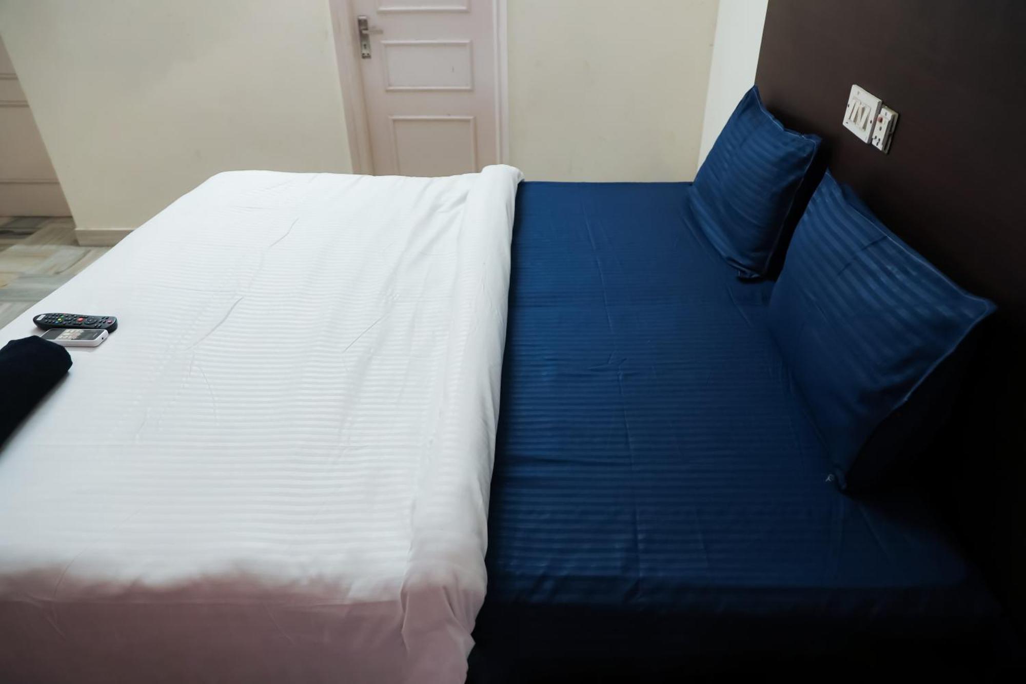 Hotel Green Villa - Near Anand Vihar Station Nuova Delhi Esterno foto